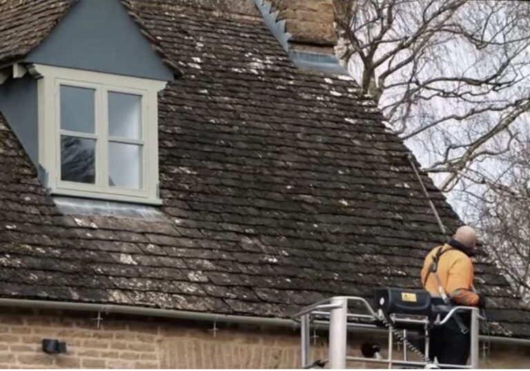 Cotswold stone roof cleaned by Cotswold Roof Cleaning